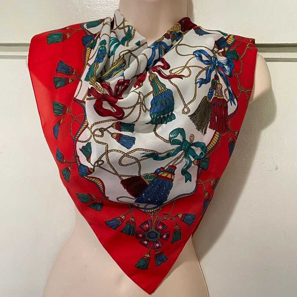 Berkshire Vintage Square Scarf‎ Red White Equestrian Tassel Made in Italy 31x31